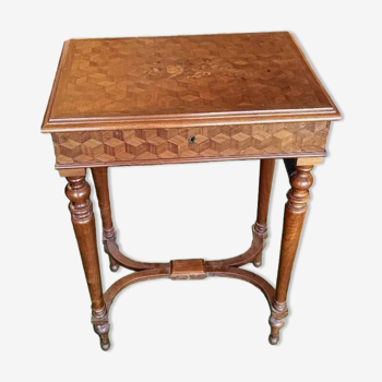 Inlaid dressing table