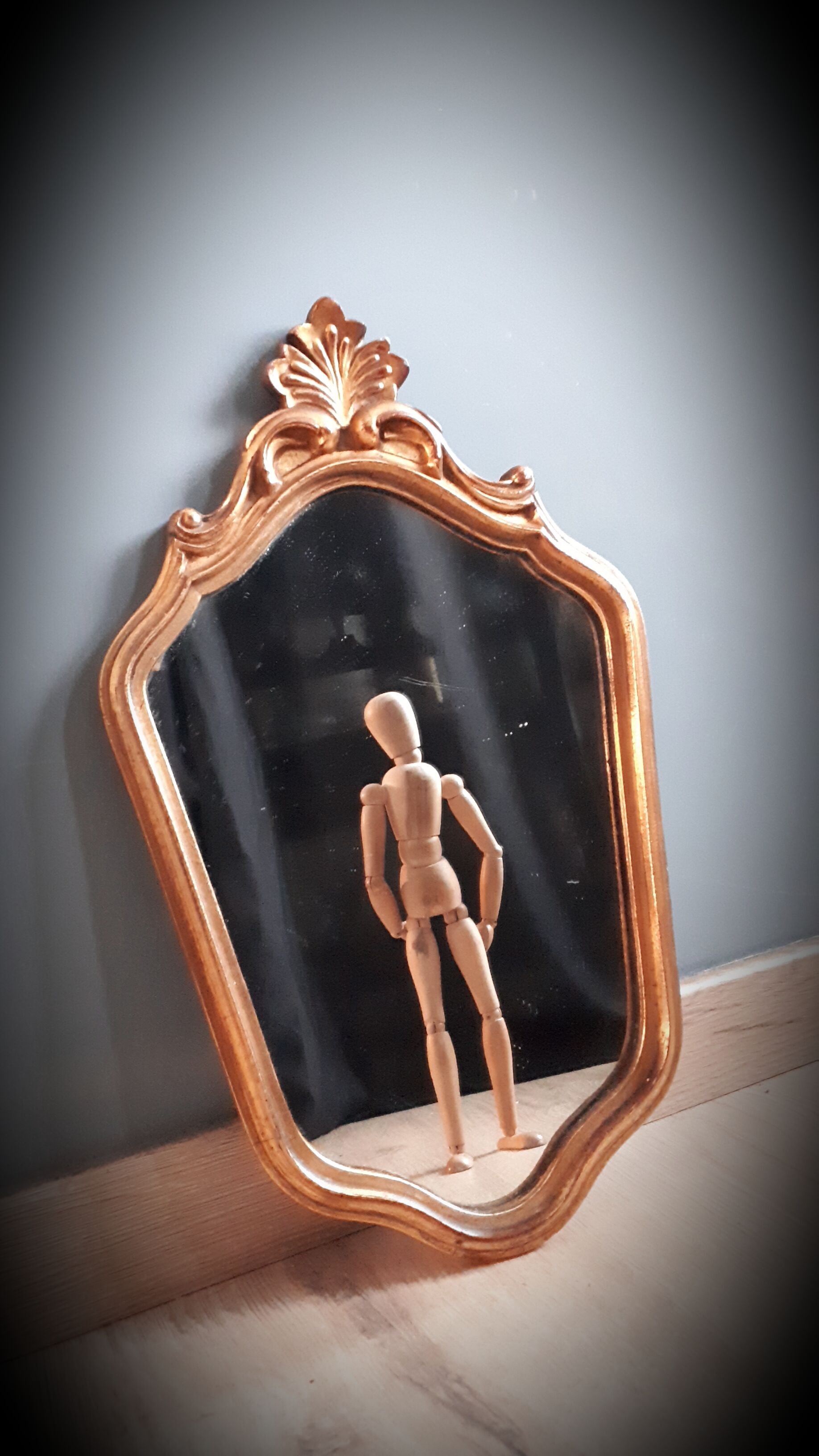 Baroque golden mirror