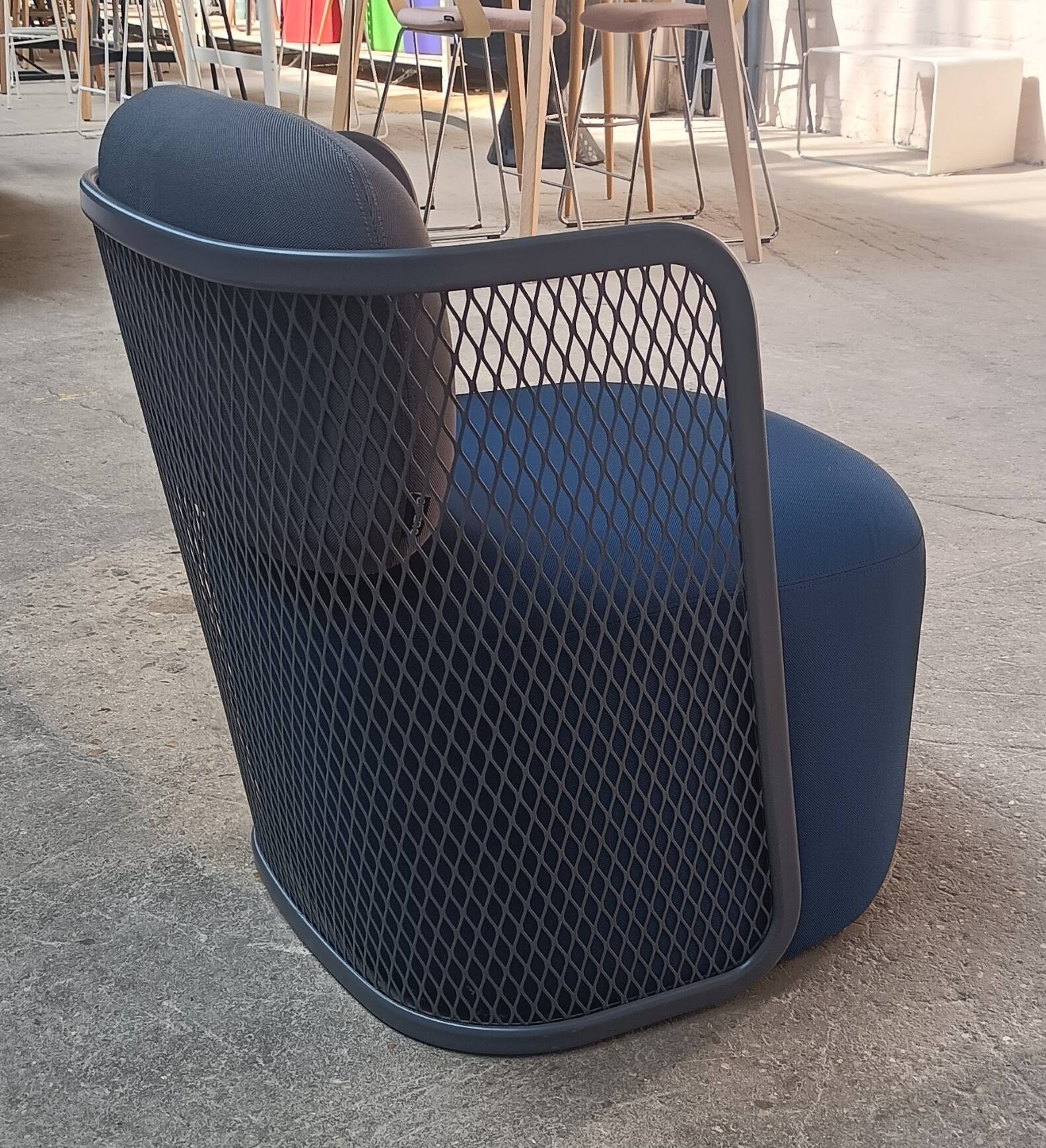 CIDER Ingrid armchair in grey and blue