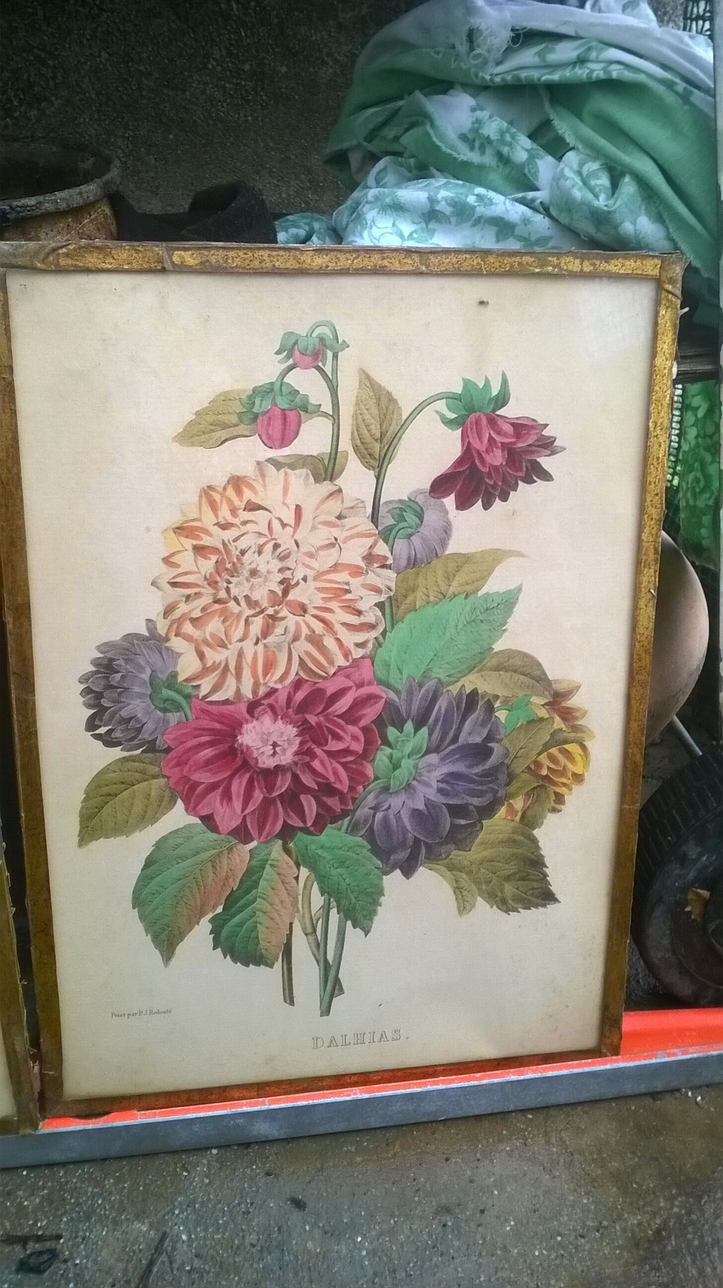 Pair of frames "with bouquets of flowers"