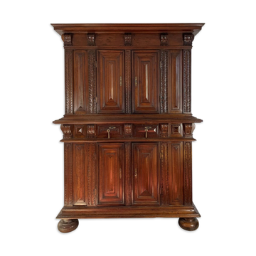 Buffet 2 corps, style louis xiii, fin xviième siècle