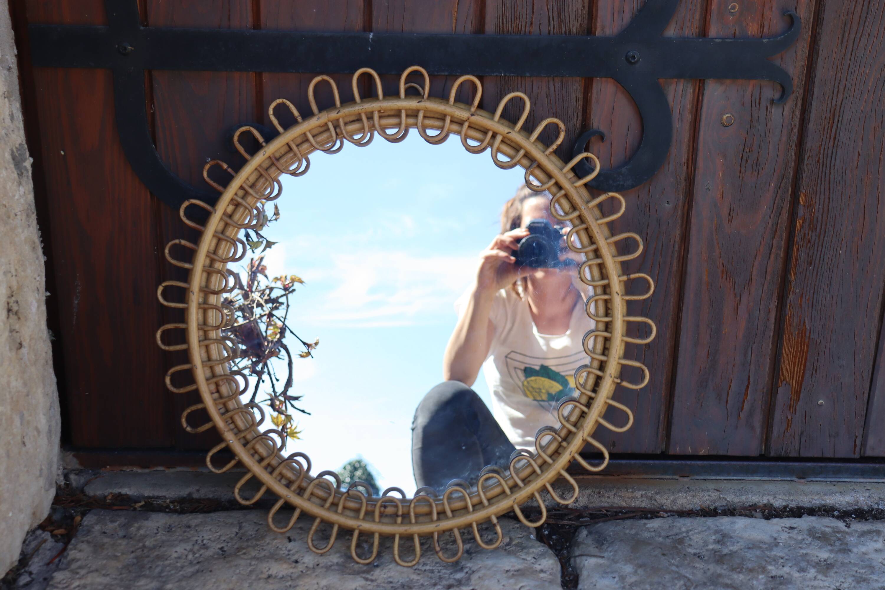 Round rattan mirror attributed to Franco Albini 1950