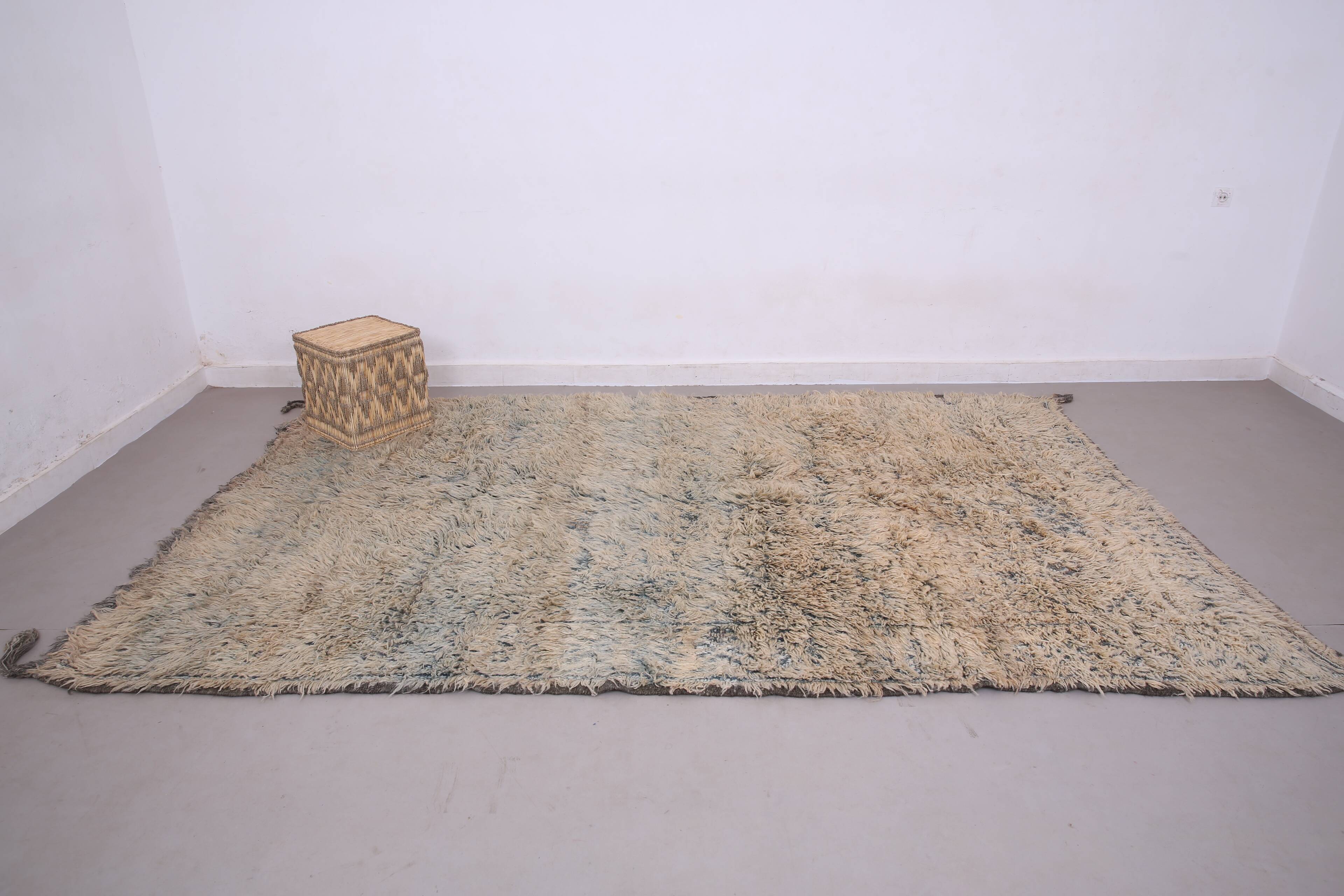 Shag Vintage Moroccan Rug 202 x 325 cm - Berber Wool Rug - Handmade Rug
