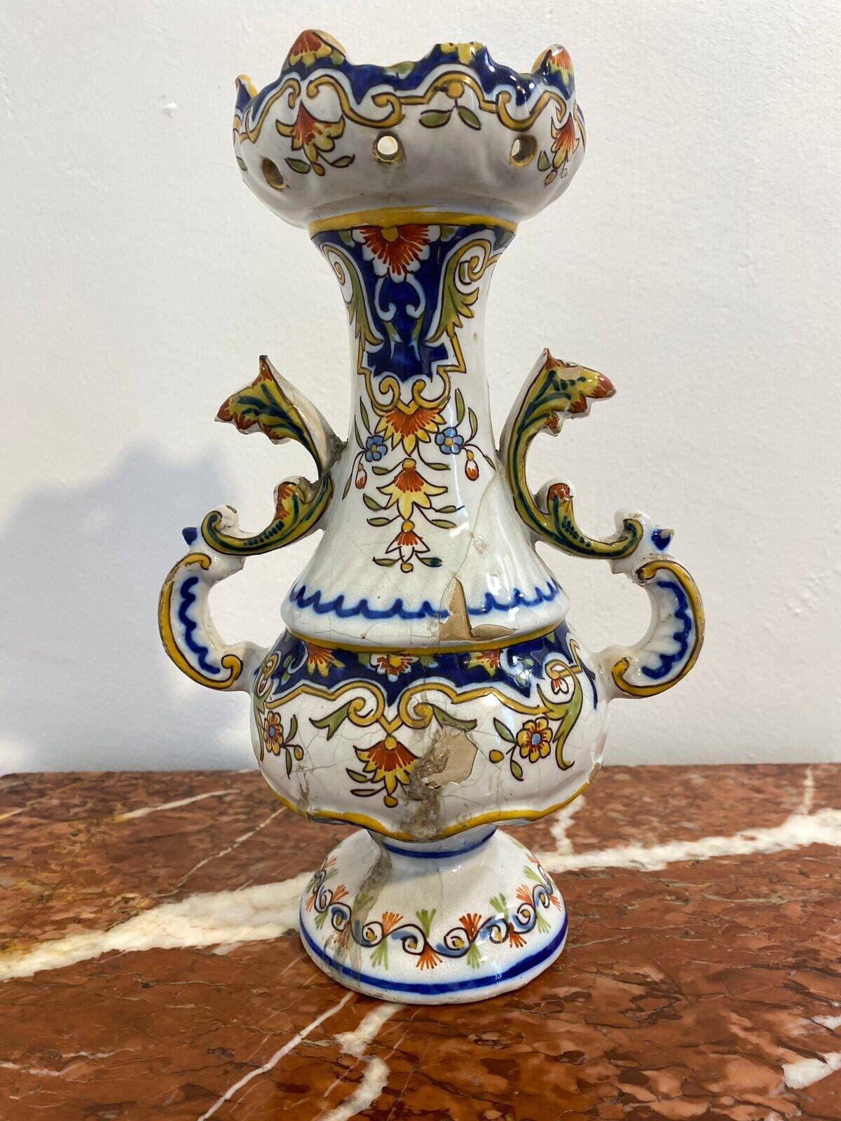 Faience vase from Desvres, Les Sables d'Olonne, late 19th century.