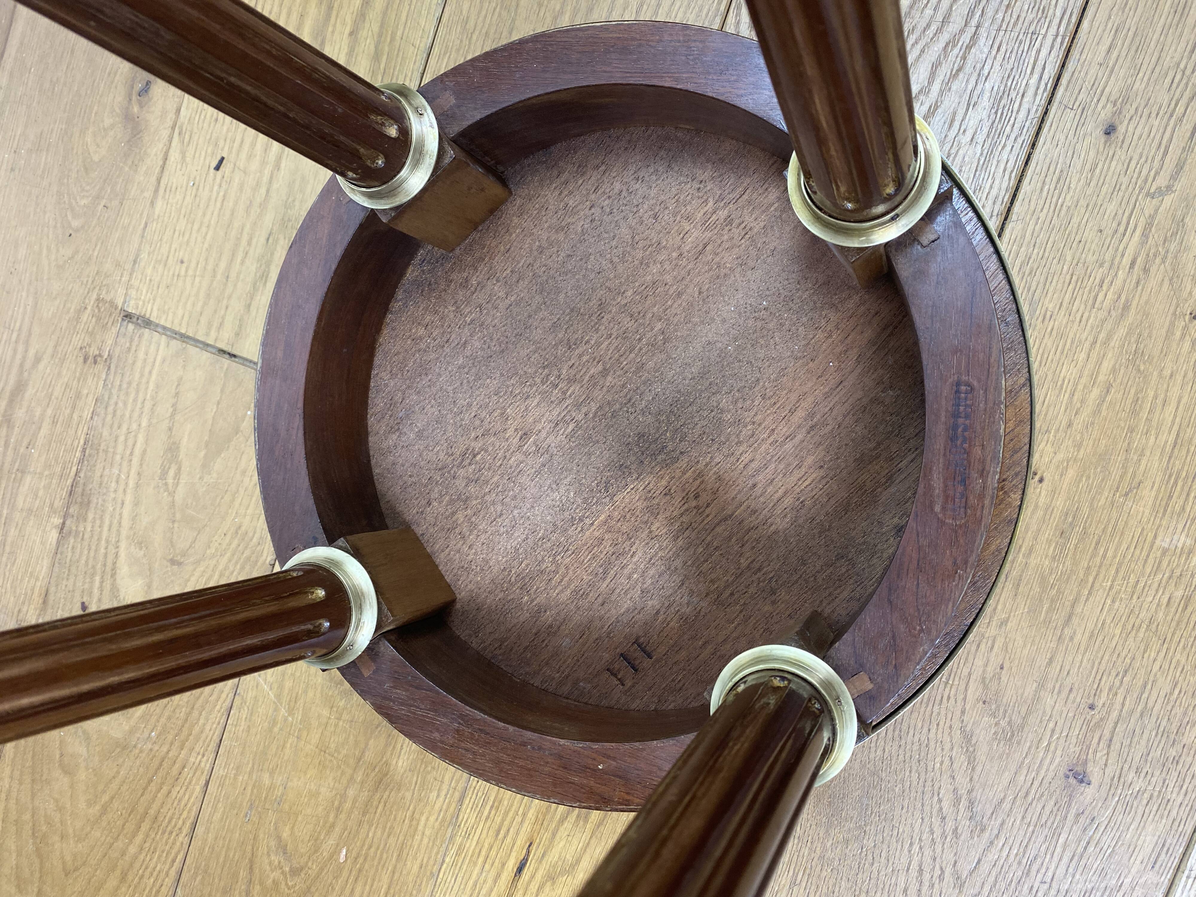 Pair of old pedestals stamped " h.j.l.rossenu " in mahogany over marble