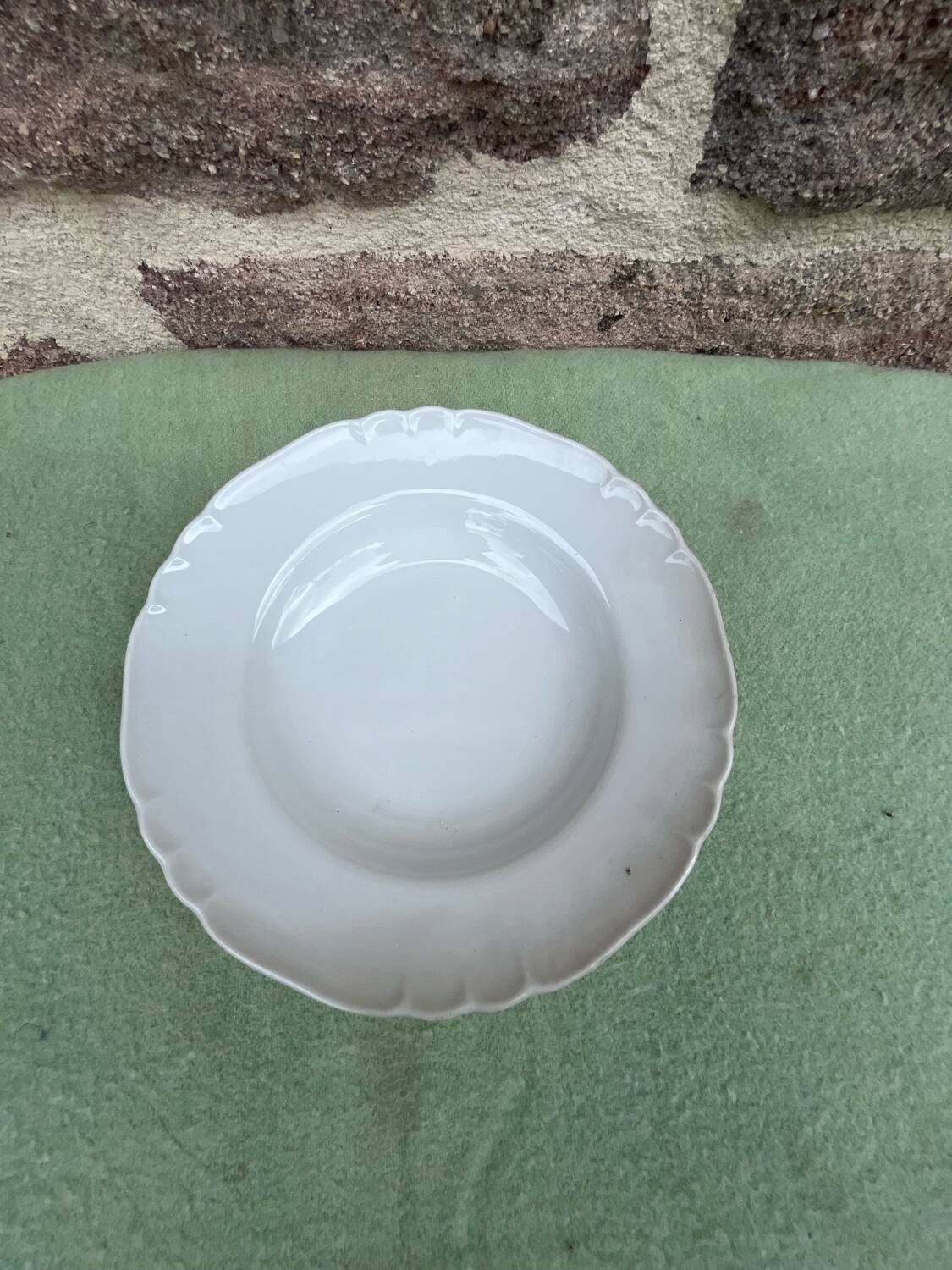 Honourable deep plates