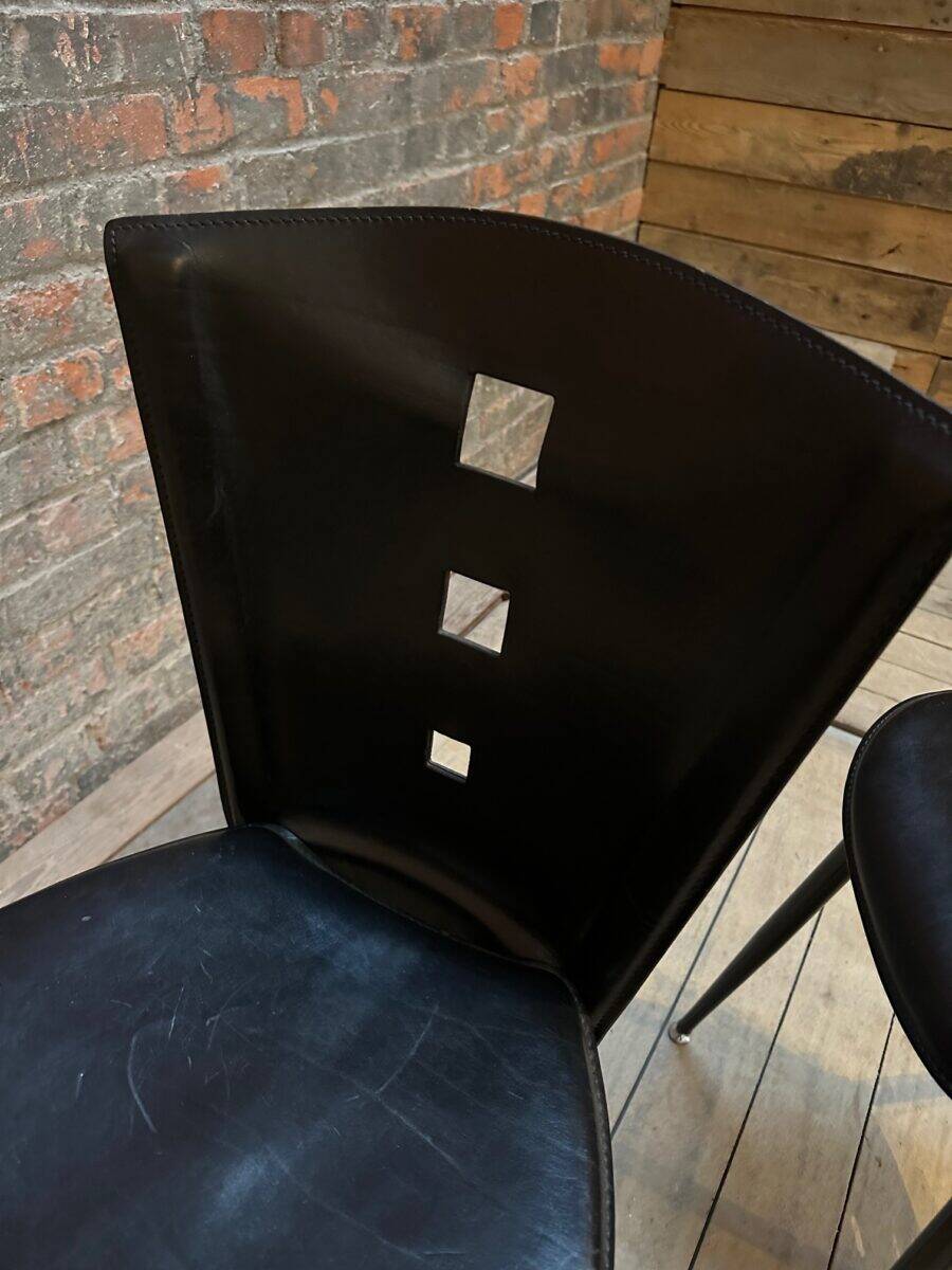 Suite de 4 chaises années 60