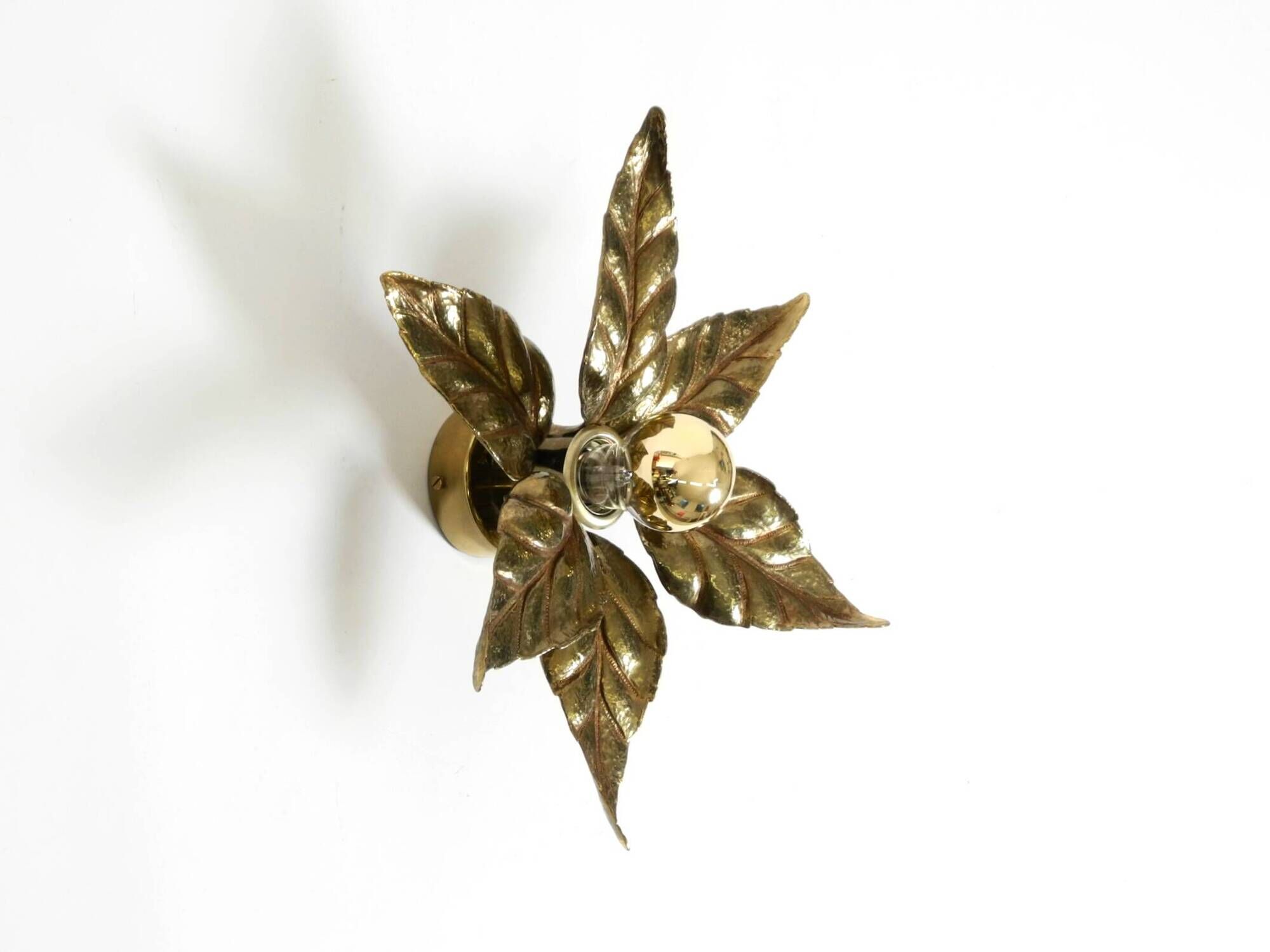 Beautiful brass ceiling or wall lamp from the 1970s by Willy Daro