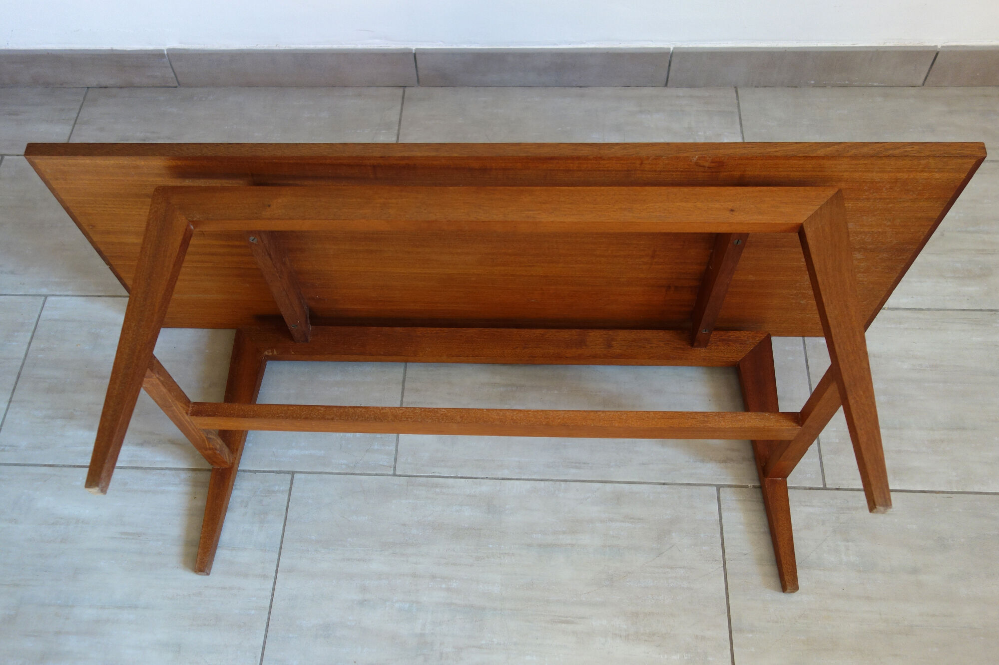 Table basse années 60 esprit scandinave