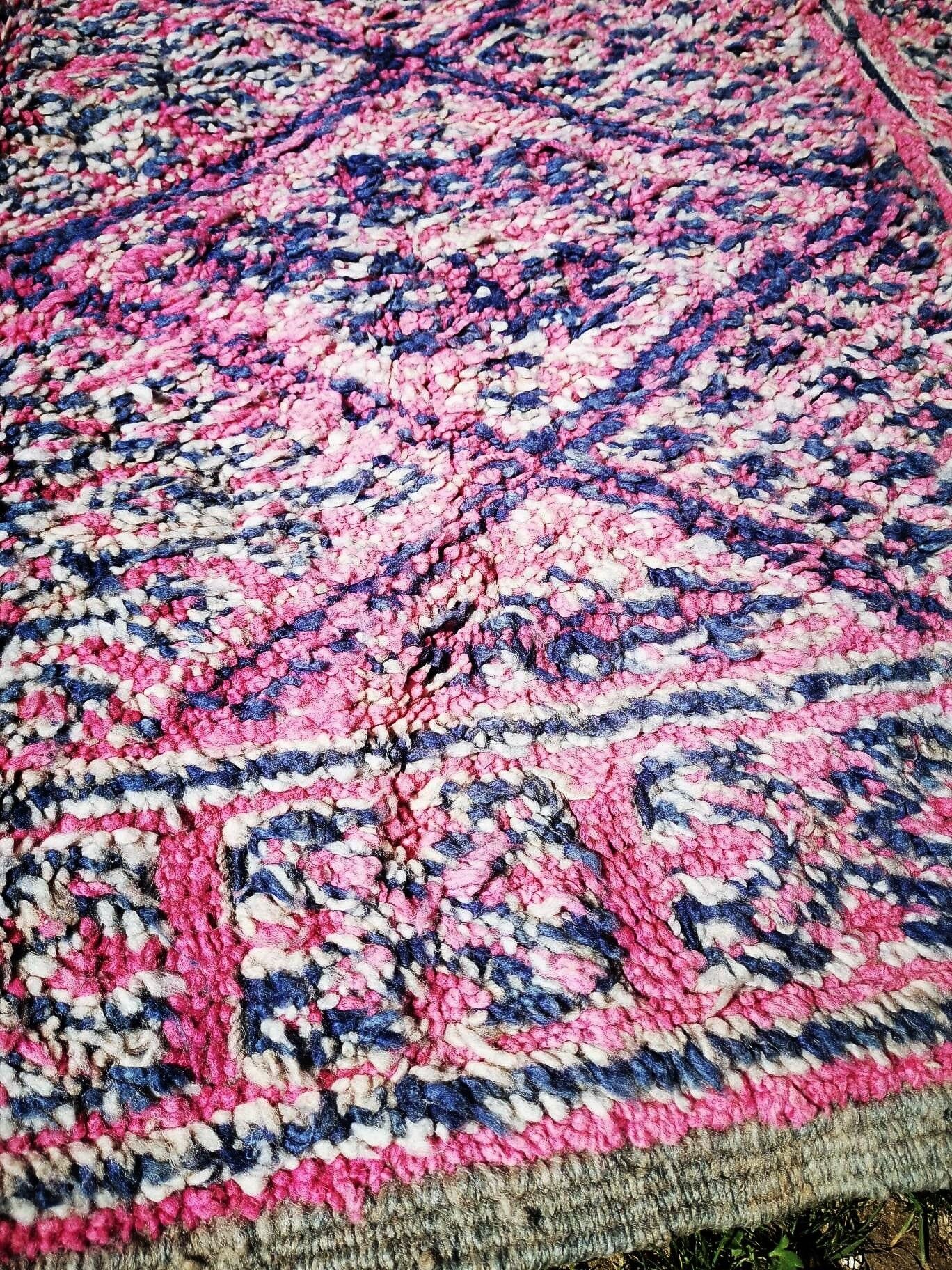 Berber carpet Beni Mguild Red Seventies 4m by 2m10