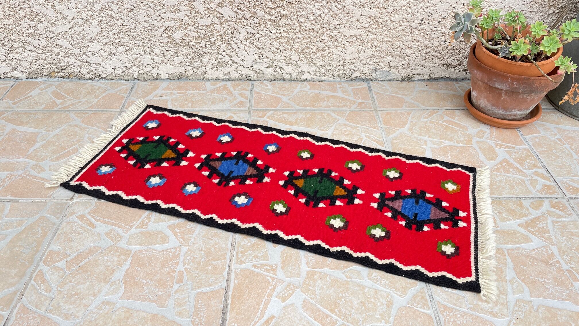Scandinavian rug rolakan 82x31cm