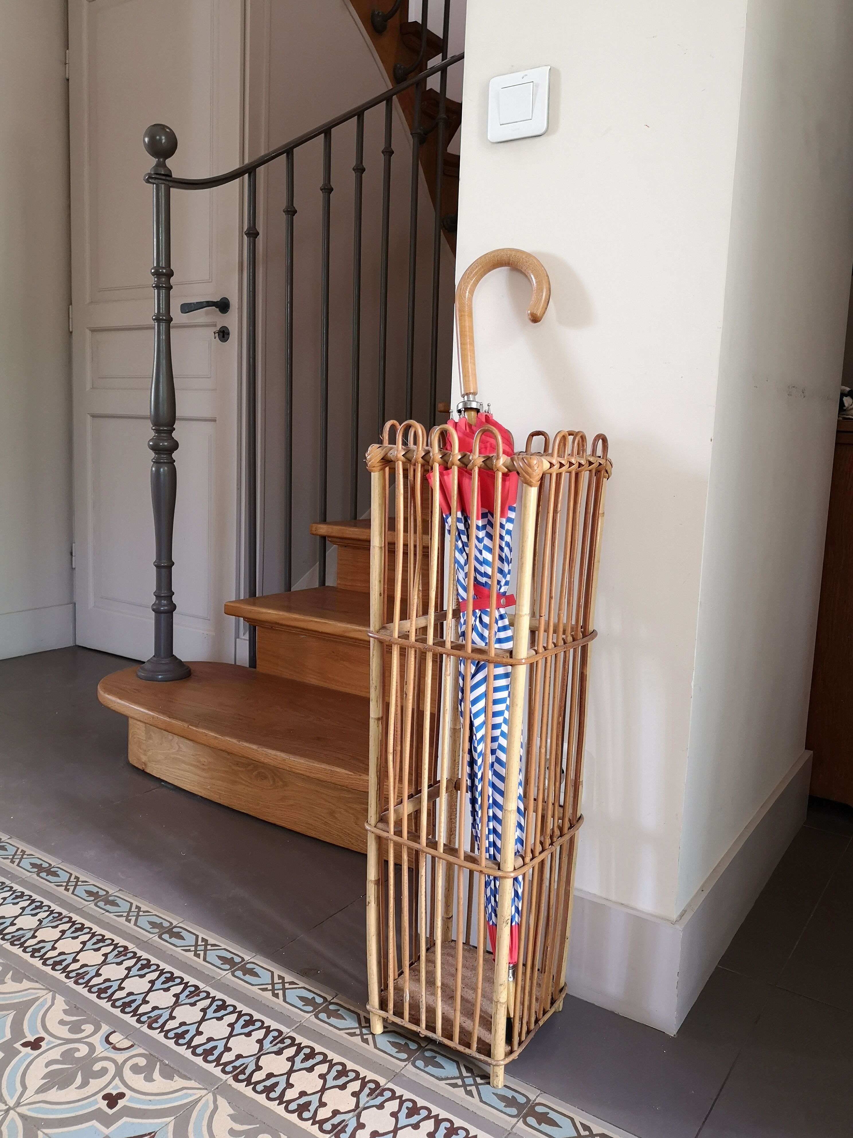 Rattan umbrella holder