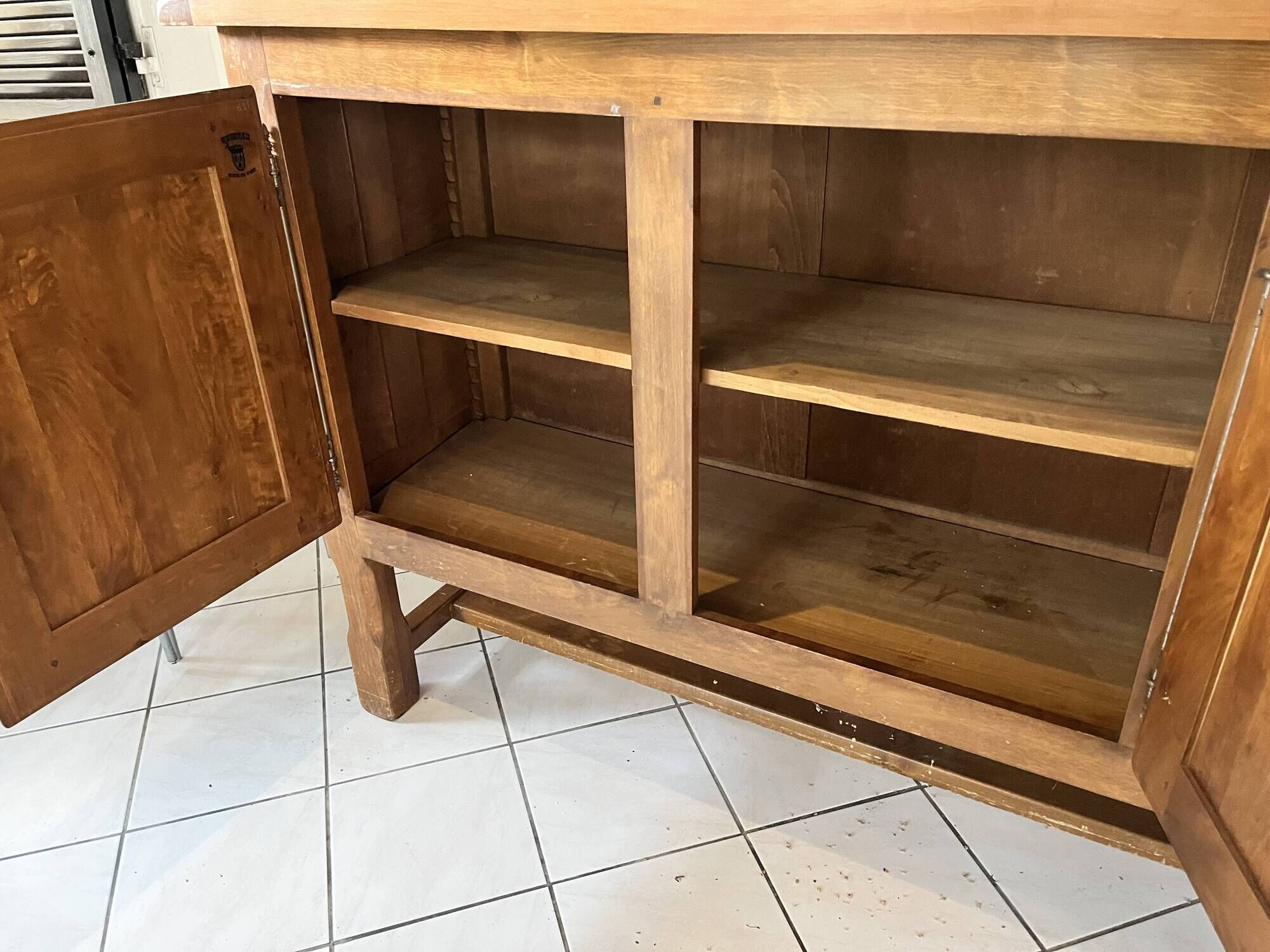 Sideboard