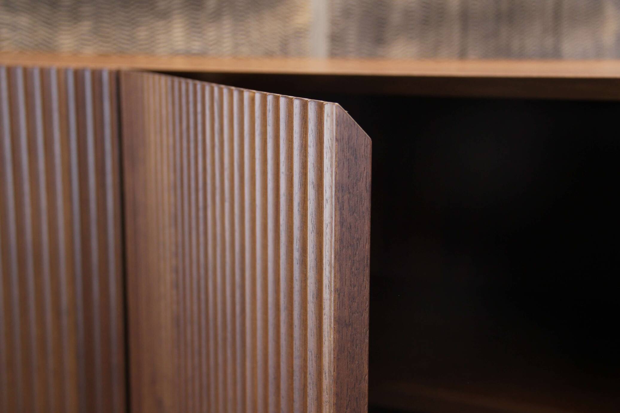 Handcrafted italian brutalist sideboard