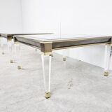 Tables d’appoint vintage en lucite et laiton, années 1980