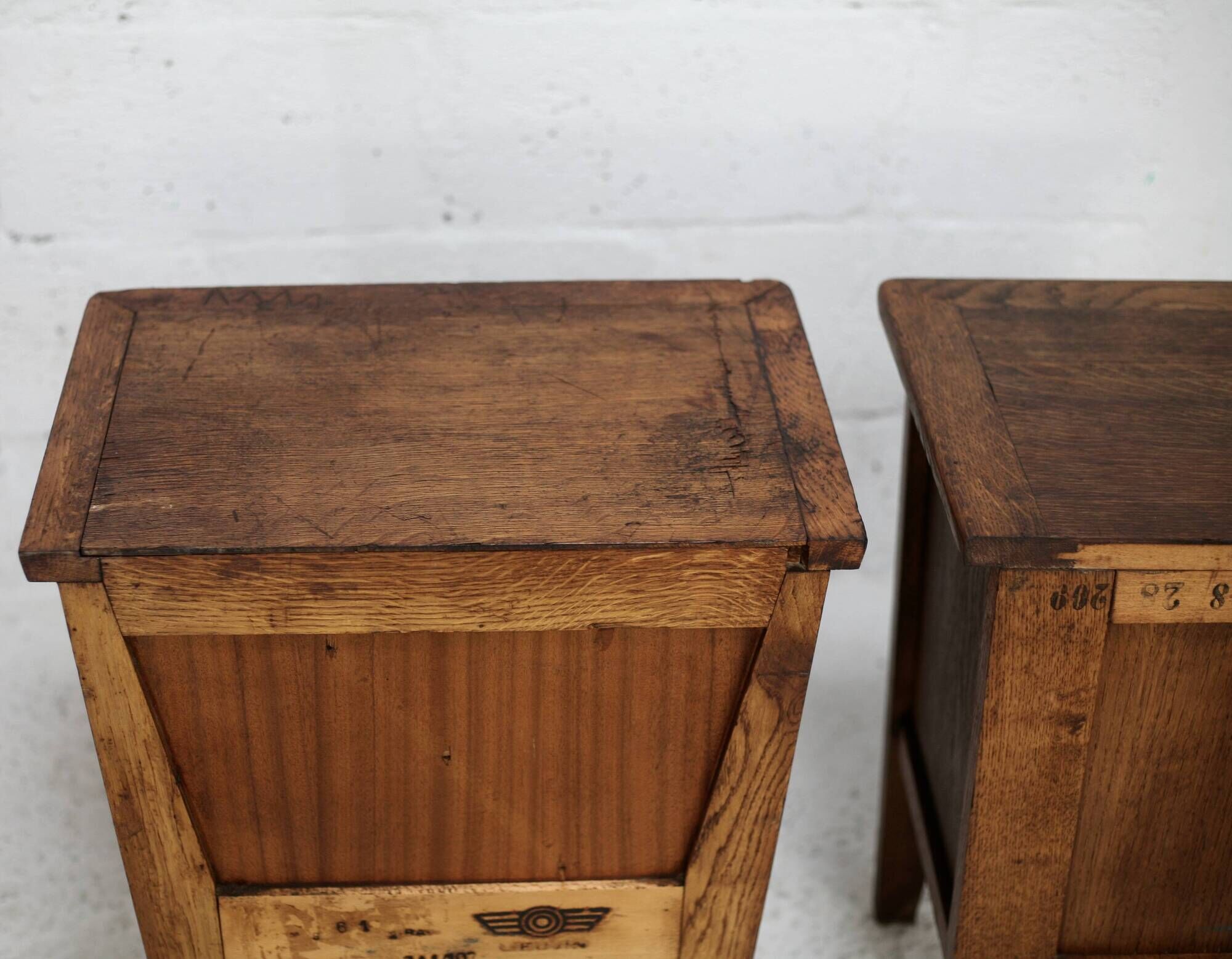 Pair of bedside tables by René Gabriel, Lieuvin. France, 1945