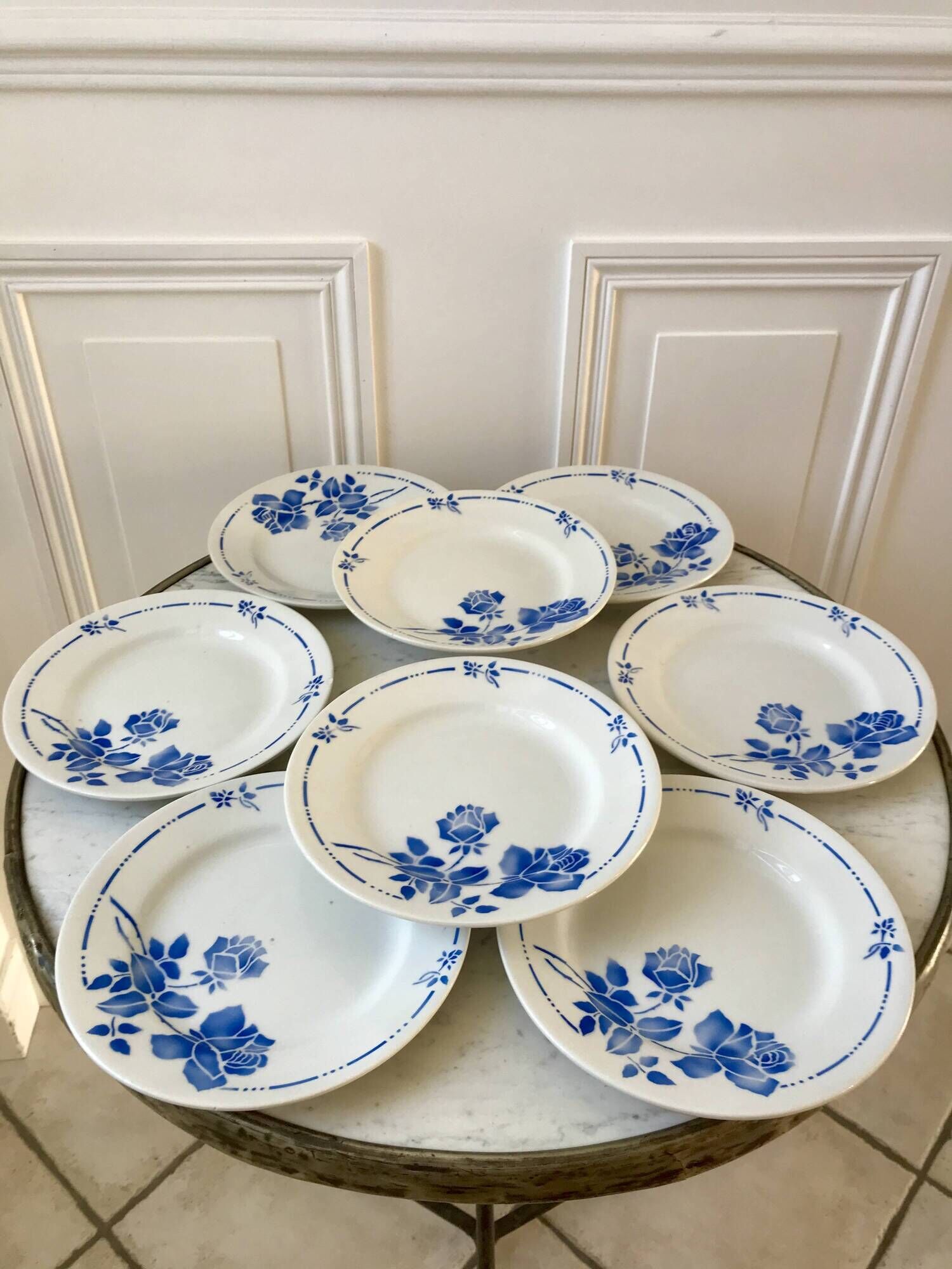 set of 8 St Amand dessert plates Gilbert model 50s