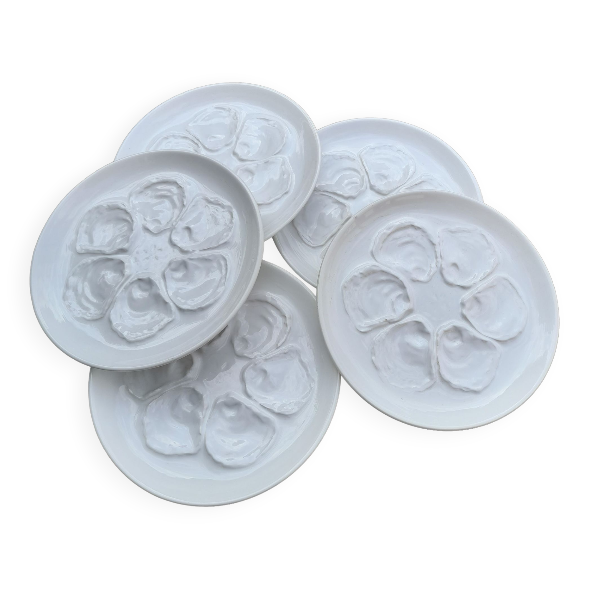 5 white oyster plates, St Amand faiencerie - vintage