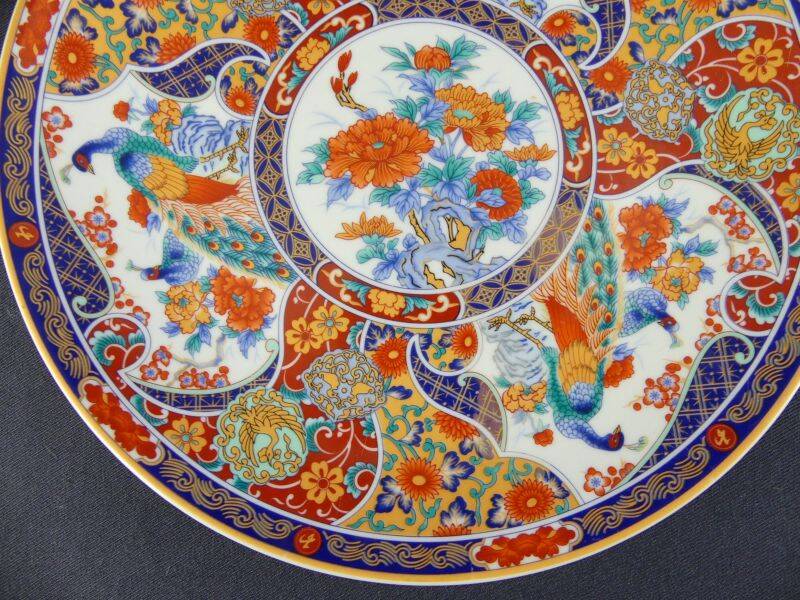 Set of 5 large Taous porcelain plates, Morocco, vintage