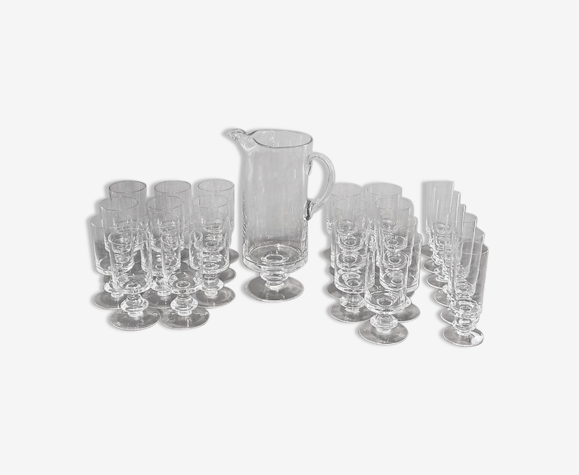 Service 26 verres avec carafe cristal années 70