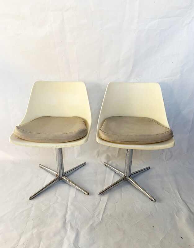 Pair of chairs "lafargue"