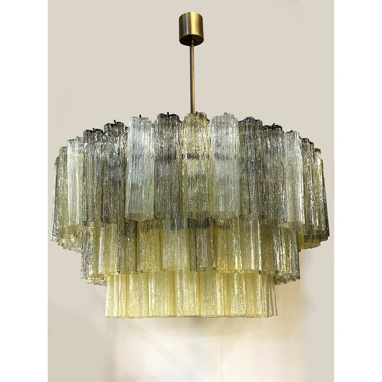 Italian Mid-Century Modern “Tronchi” Murano Glass Chandelier in Amber