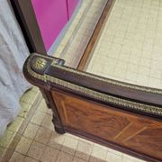 François Linke (1855-1943), marquetry veneered wooden bed in Louis XVI style