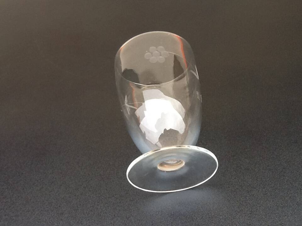 1930s 3 Glasses on pedestal Chiseled floral decoration