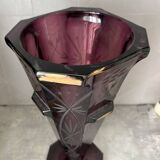 A purple vase, very discreetly gilded, Russian art deco style