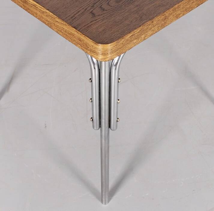 Table design Italian tubular metal base