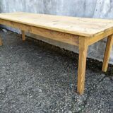Farm table
