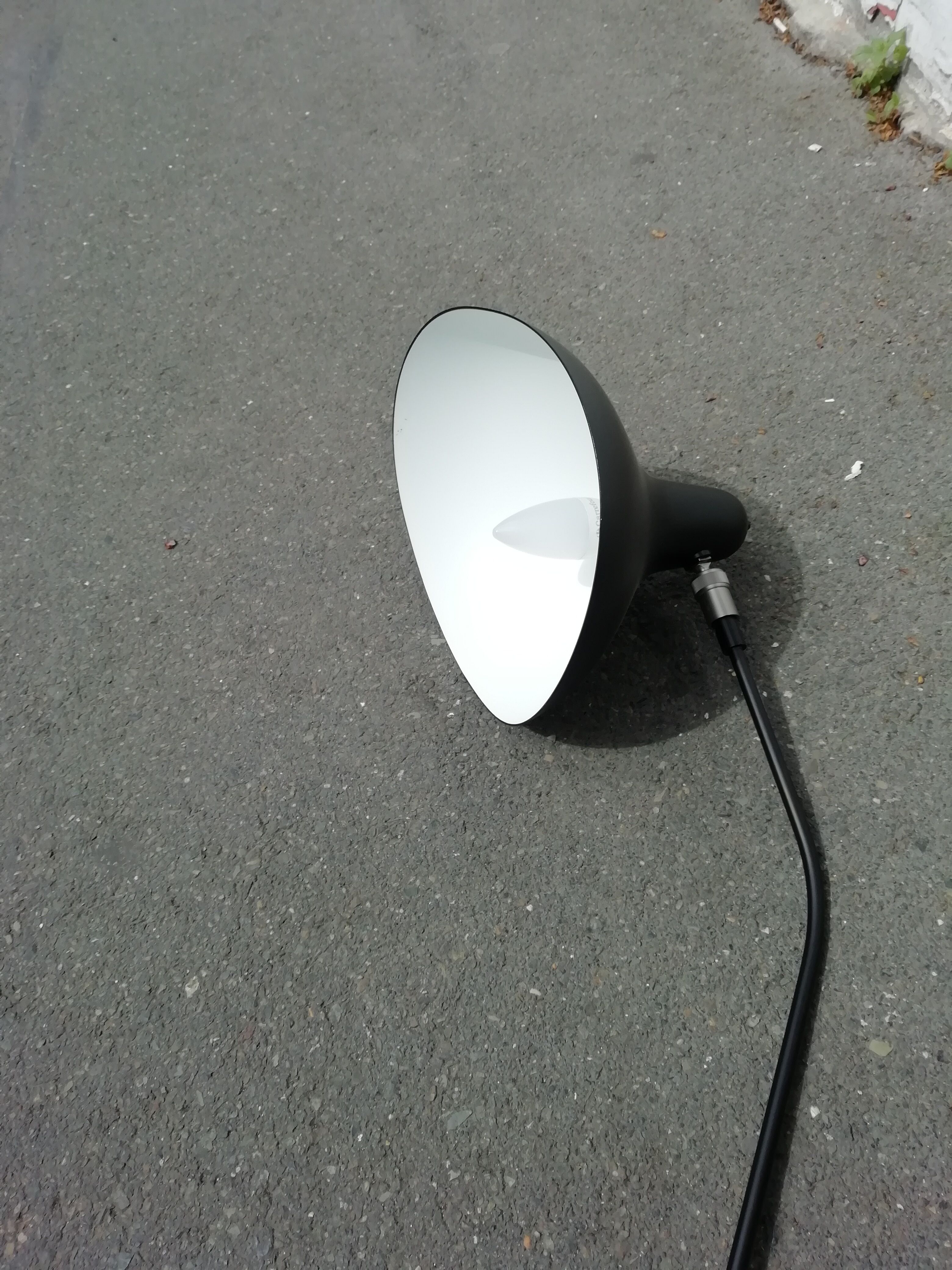 Mantis B53 desk lamp