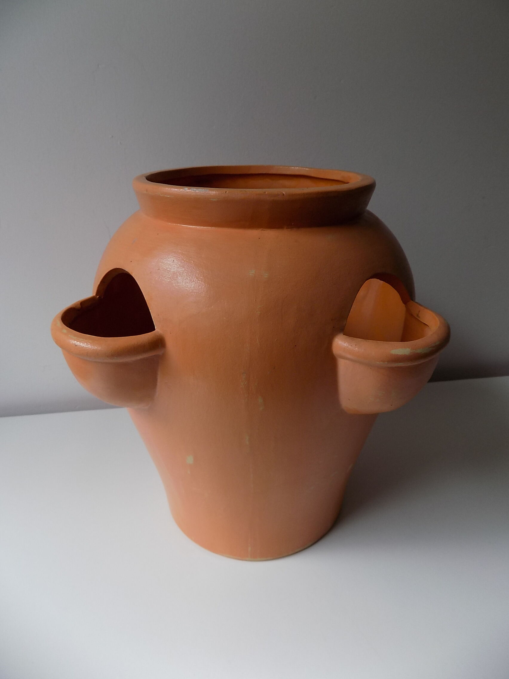 Sandstone flowerpot (25 cm)