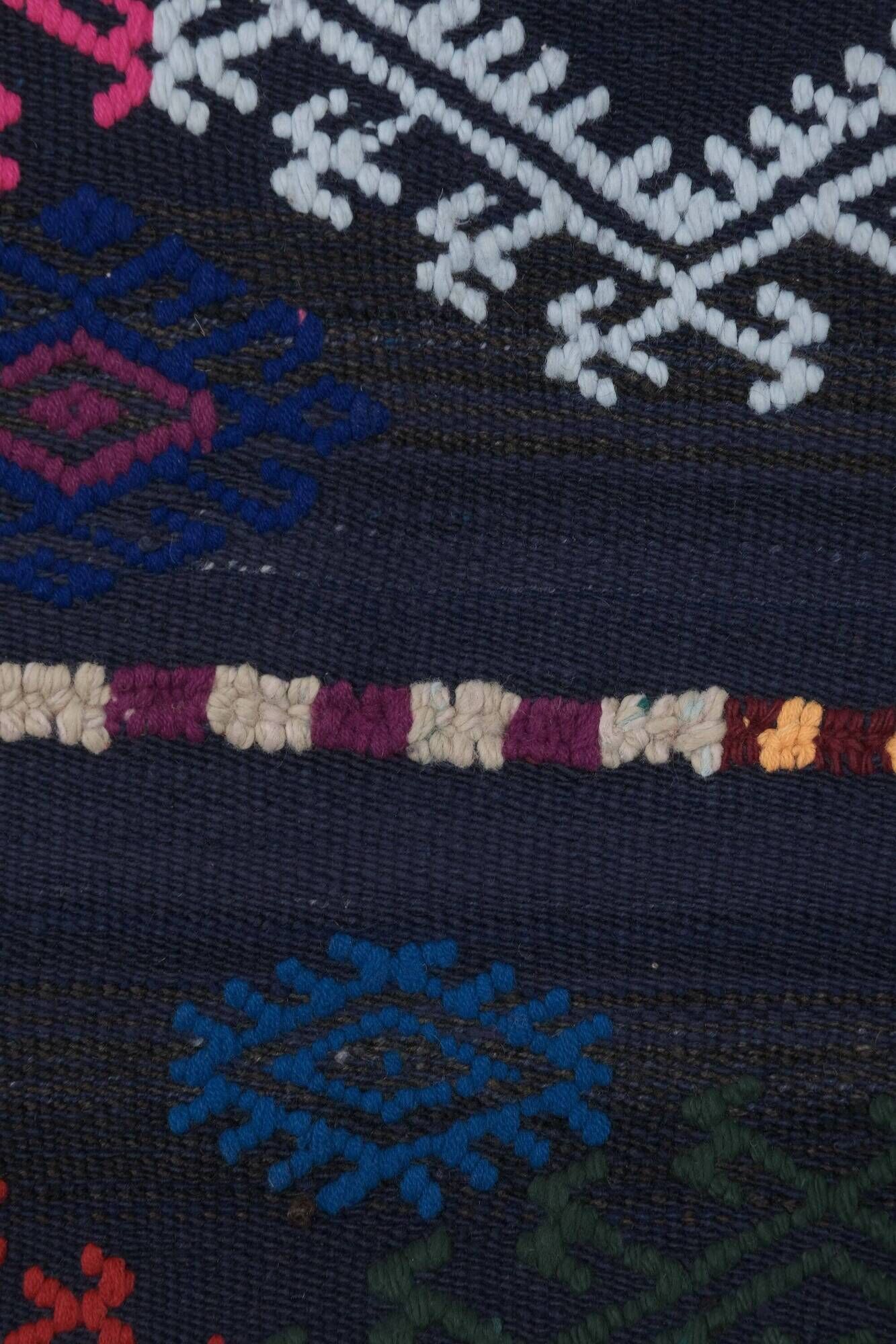 Vintage Turkish kilim, handwoven, 170x294 cm.