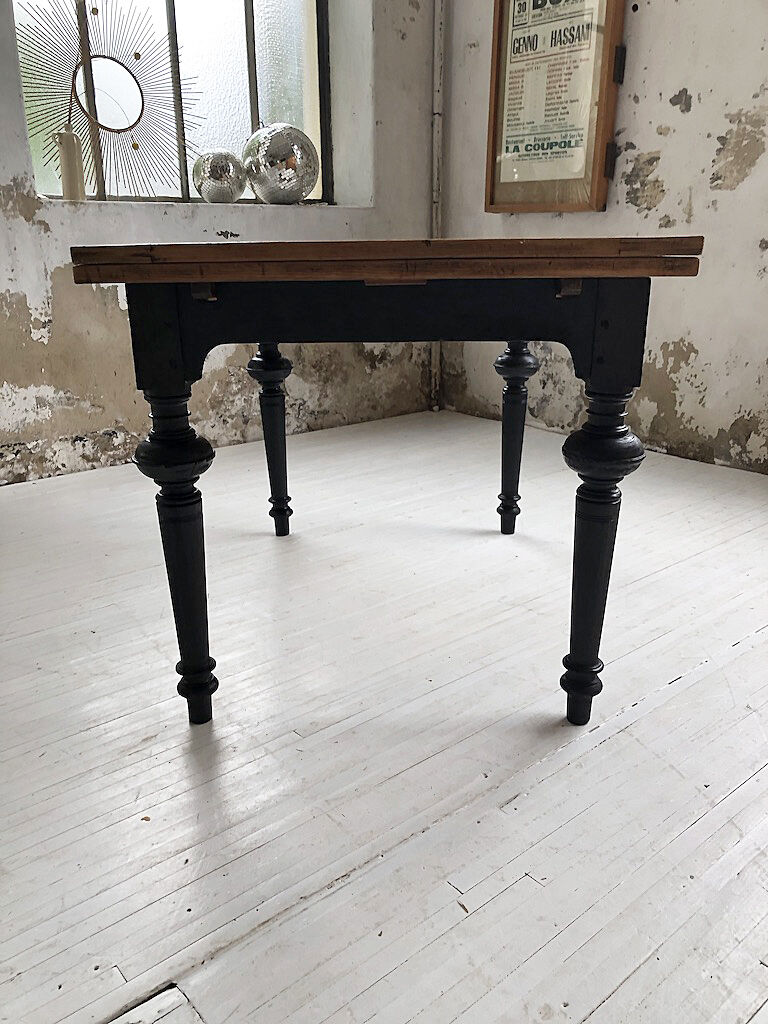 Ancient oak farm table with extensions 218 cm