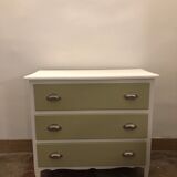 Vintage chest of drawers