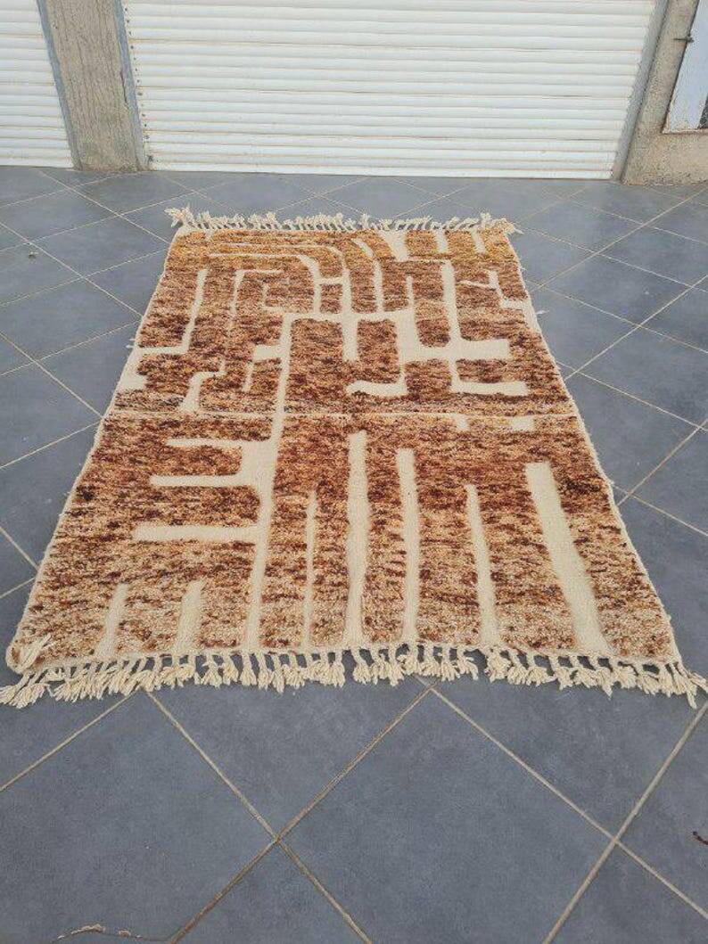 Authentic handmade Berber rug 150/250 cm
