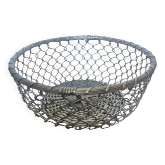 Corbeille ronde en métal argenté – Design ajouré
