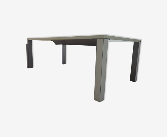 Table conference