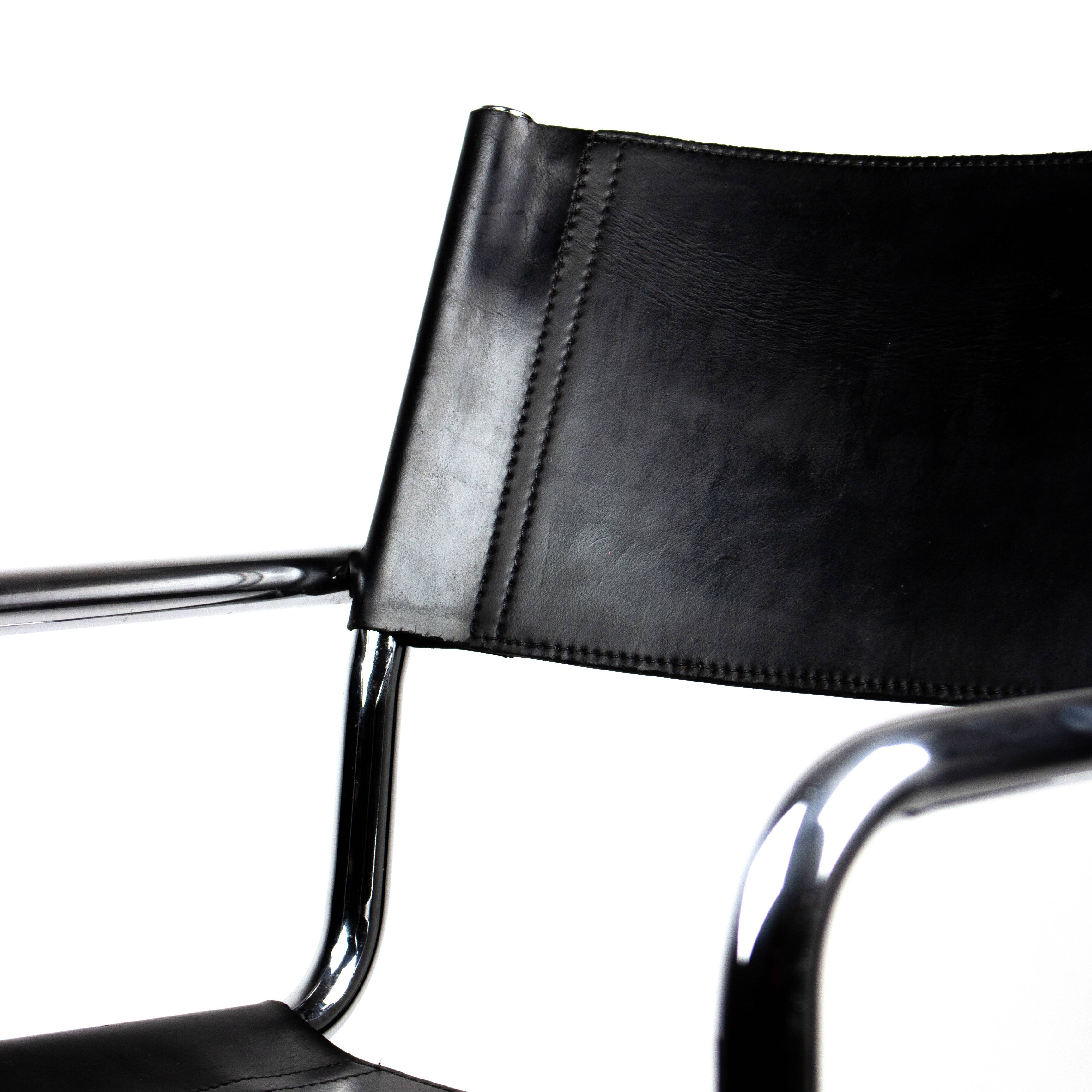 Pair of Matteo Grassi MG5 chairs in black leather and chrome