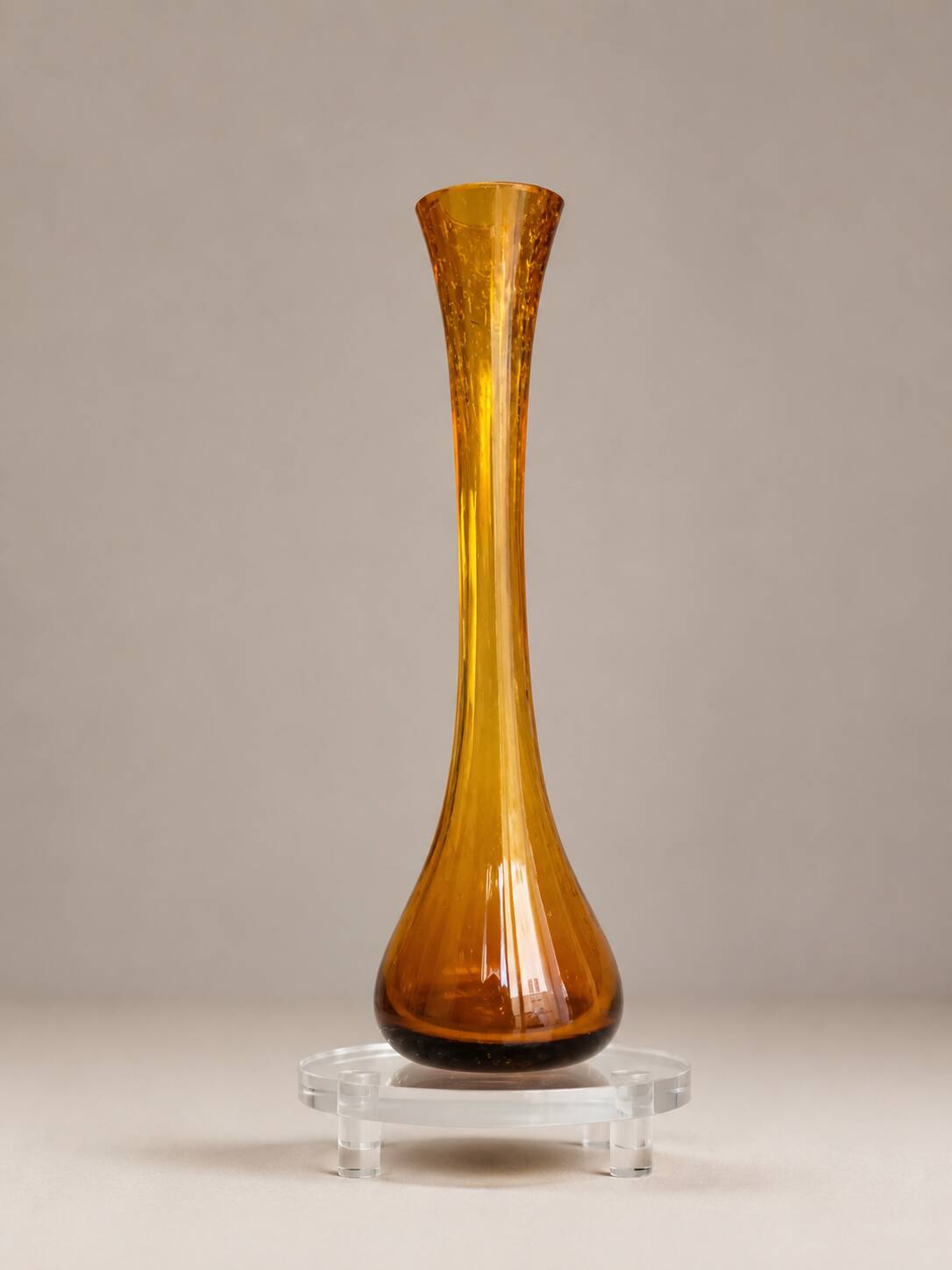 Vase Soliflore Vintage Années 70 Verre Bullé Ambre – 39 cm – Décoration