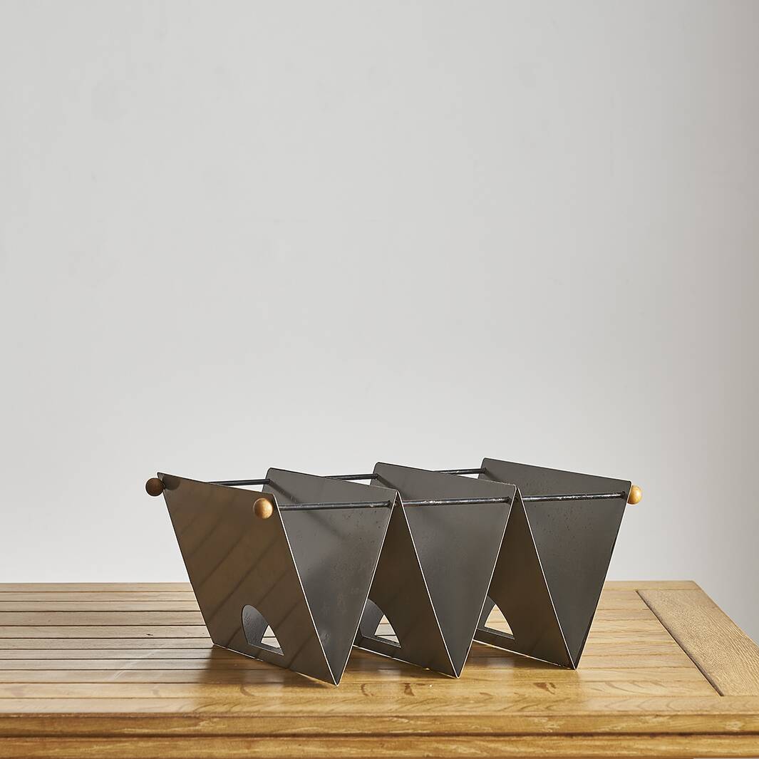 Memphis style magazine rack