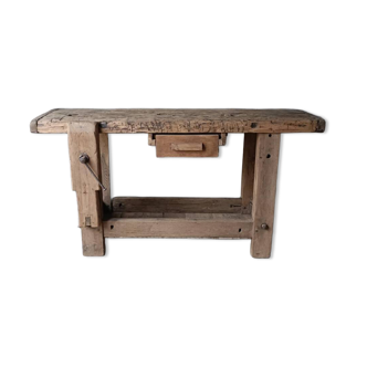 Carpenter's workbench