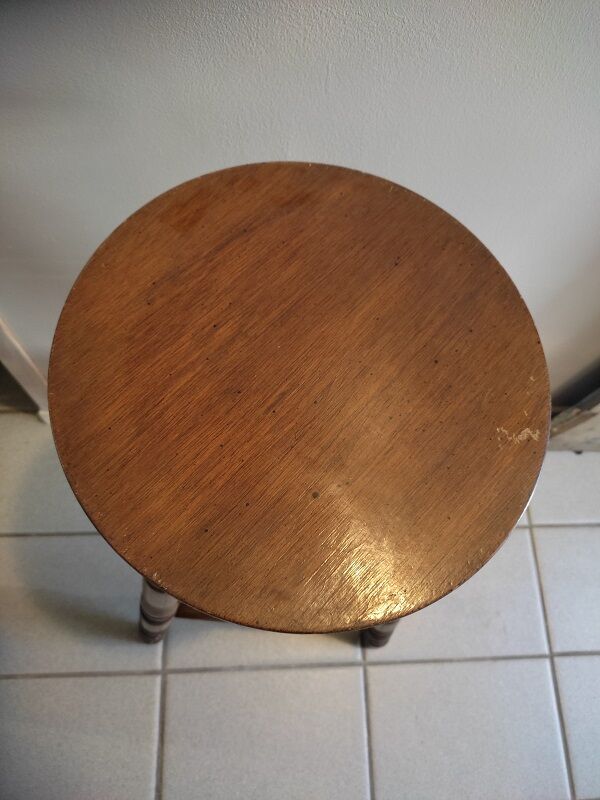 Patinated wooden bar top stool round seat
