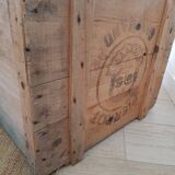 Ancienne caisse bois Pierrot Gourmand