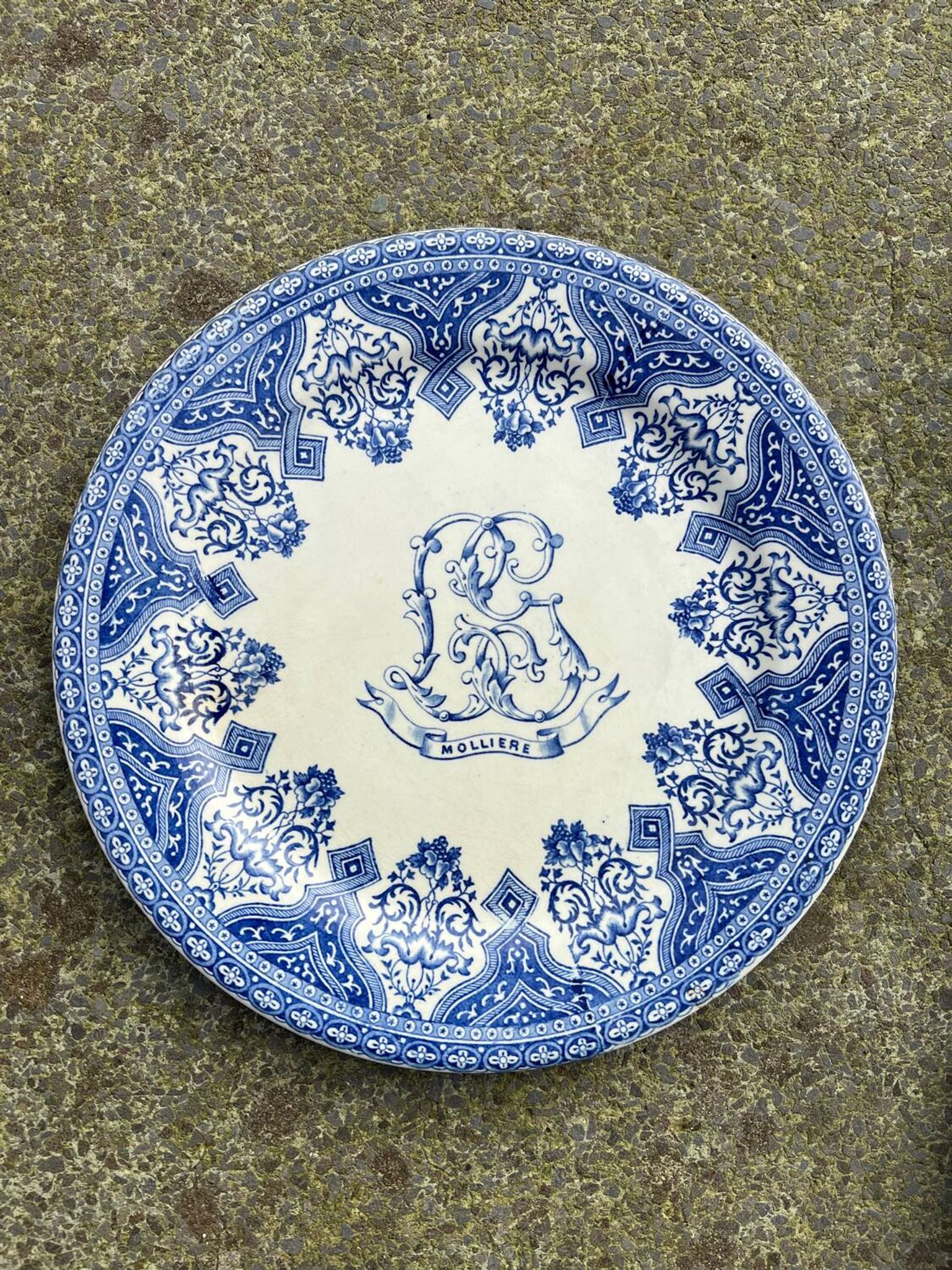Gien - rare série partie de service de château français