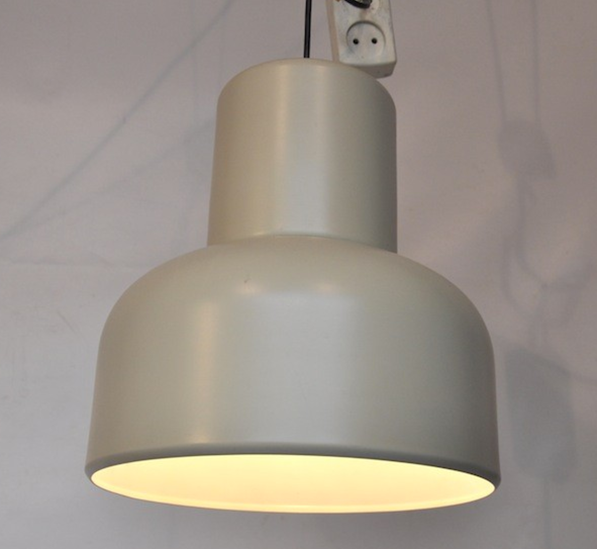 Suspension Anvia, metal