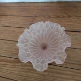 Standing saucer