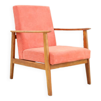 Fauteuil scandinave design moderne rouge de fraise 1970 rénové milieu de siècle extraordinaire chaise de salon jardin patio très confortable