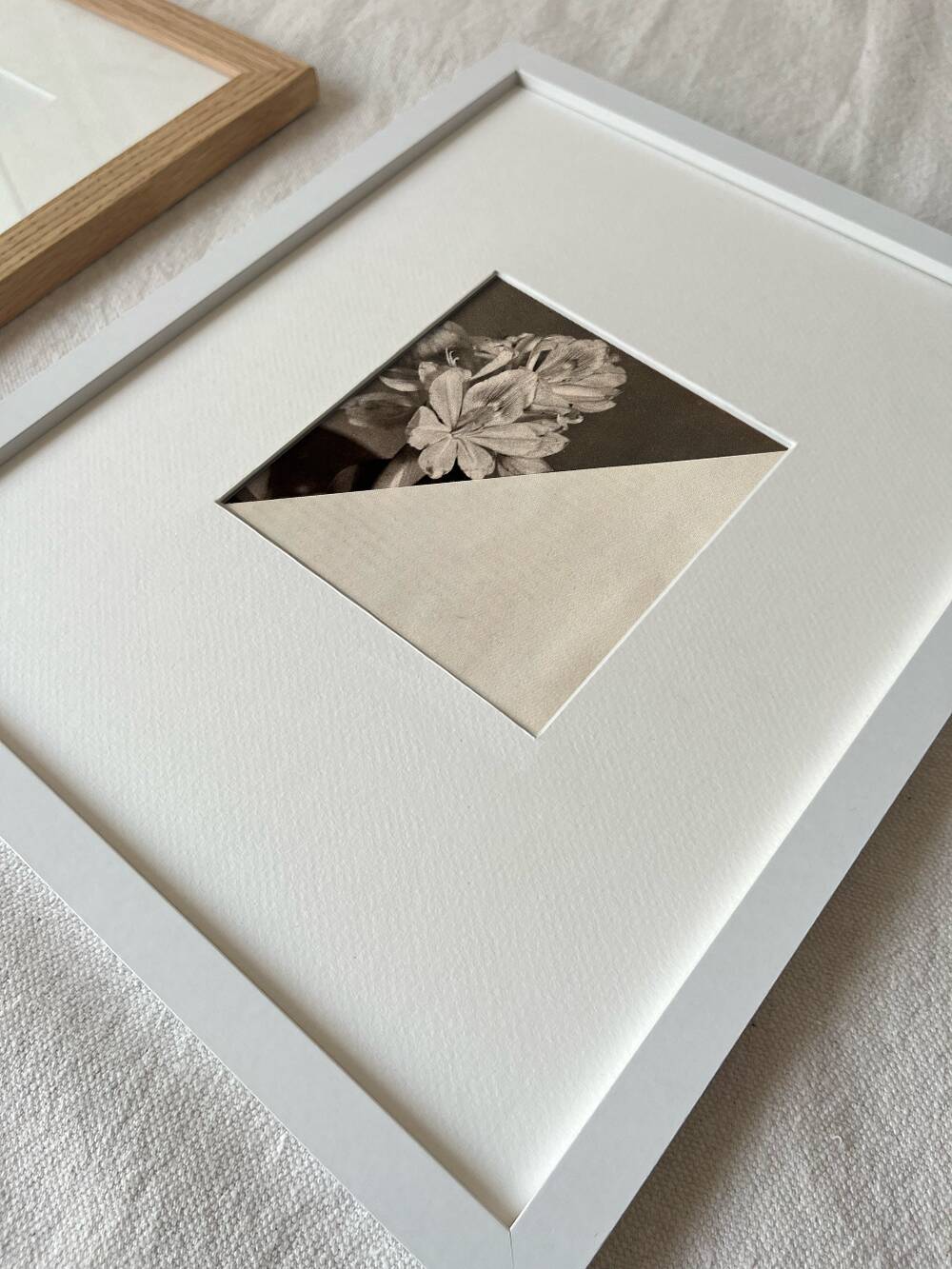 Flower in the dark - Original collage